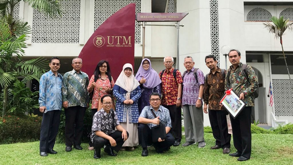 Sinergi FMIPA IPB dan Faculty of Science UTM
