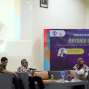 Dosen-IPB-University-Bahas-Peran-Fisika-dalam-Dunia-Metaverse-800x445-1-180x180