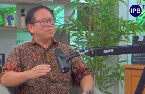 Prof Antonius Suwanto