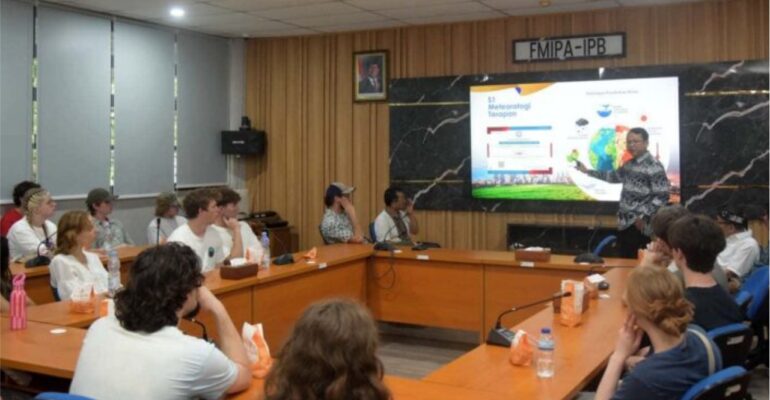 Mahasiswa University of Tasmania Belajar Studi Keberlanjutan ke IPB University